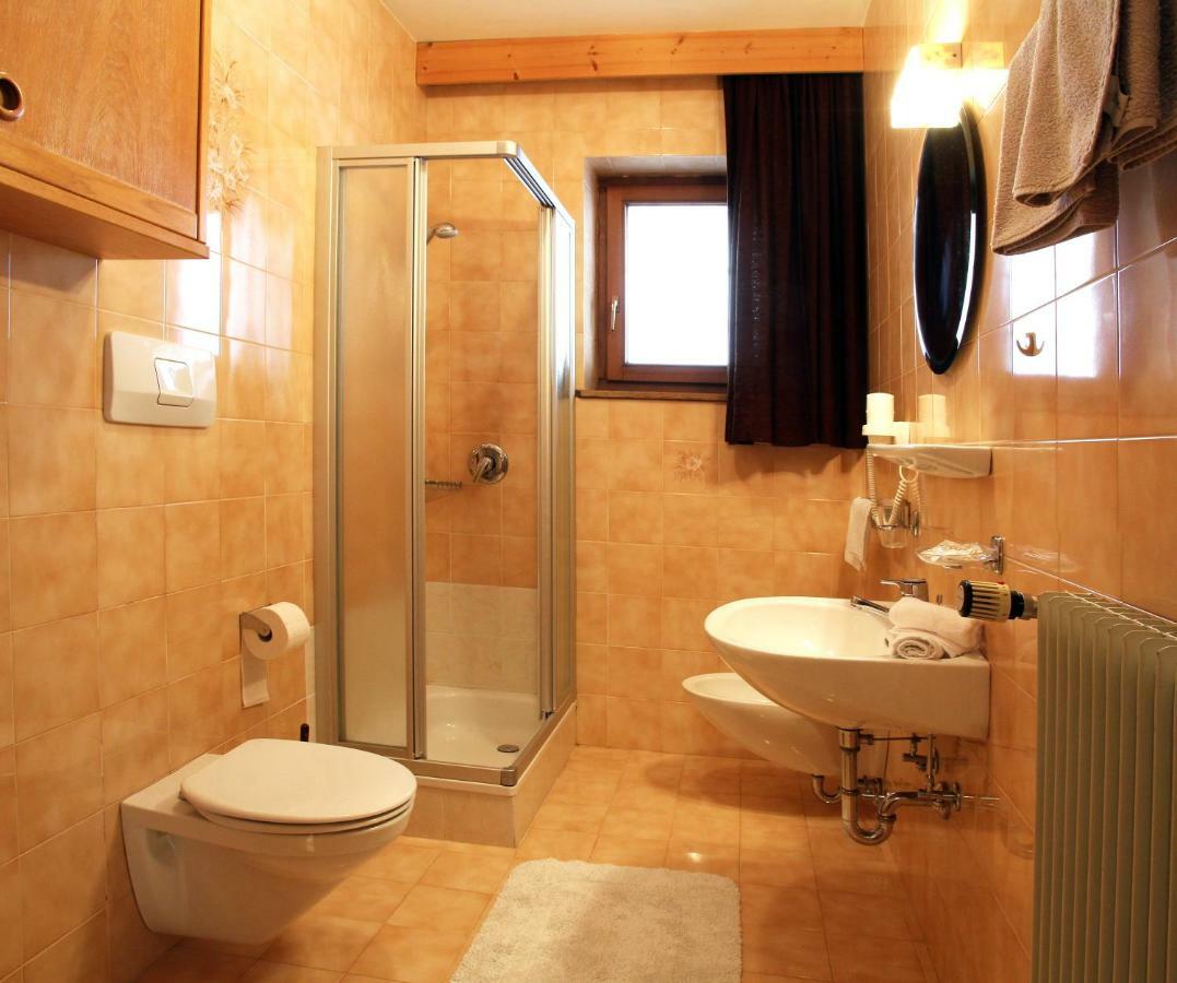 לה ואלה Apartments Ruac מראה חיצוני תמונה